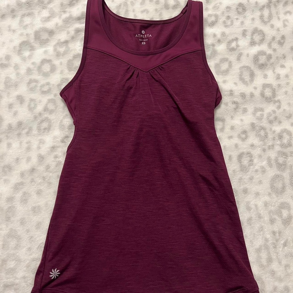 maroon athleta sports bra tank top- size xs